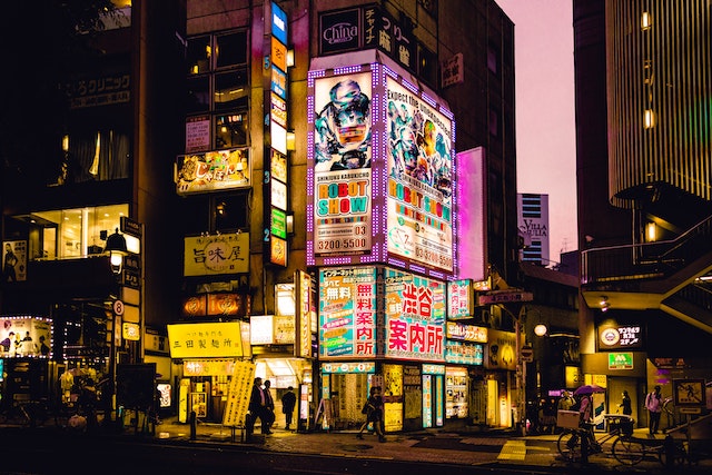 九龙坡寻找学术平衡：留学日本如何处理学业与生活